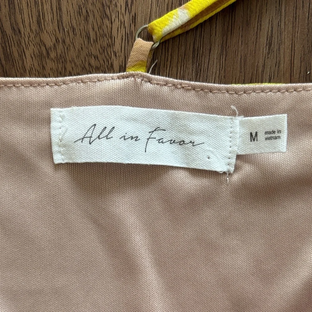 ALL IN FAVOR Yellow Floral Spaghetti Strap Dress Medium - Picture 5 of 5